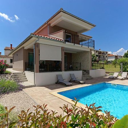 Villa Nerium Malinska Exterior photo