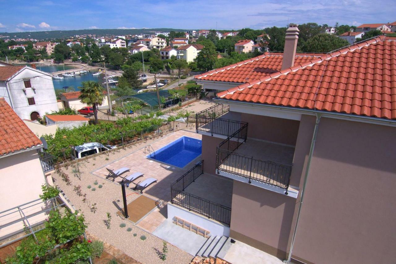 Villa Nerium Malinska Exterior photo
